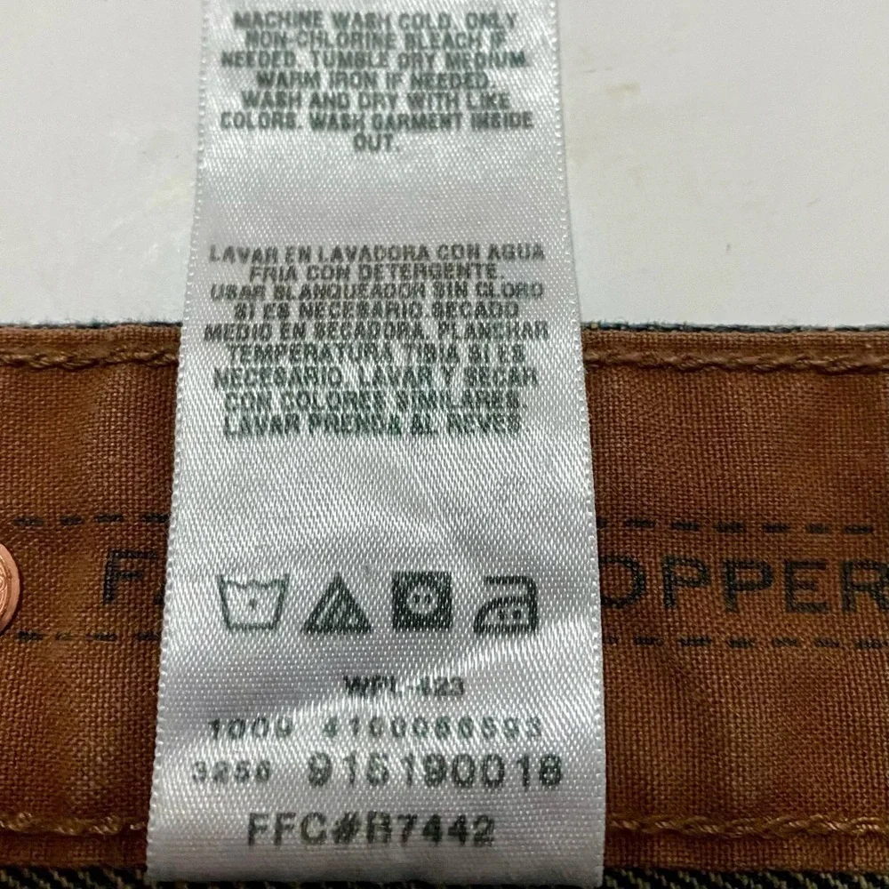 Signature by Levi Strauss authentics signature